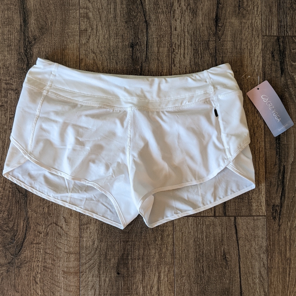 NWT Crz Yoga White Shorts